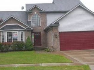 24186 Brentwood Dr, Brownstown, MI 48183