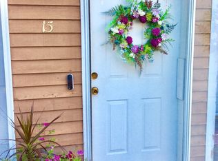 690 N Colony Rd #15, Wallingford, CT 06492