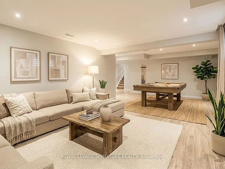 129 Tapestry Dr — Photo 23