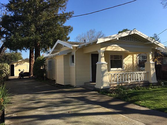 3rd image of 478 Menker Ave
