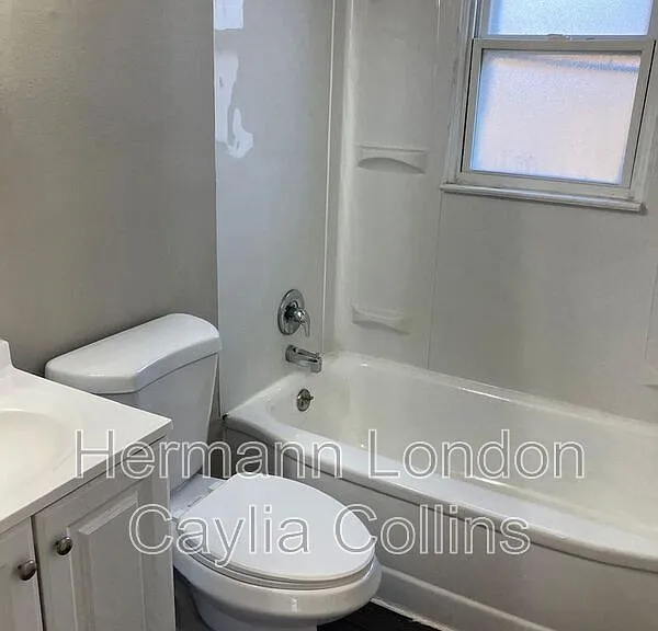 9850 Dennis Dr — Photo 10
