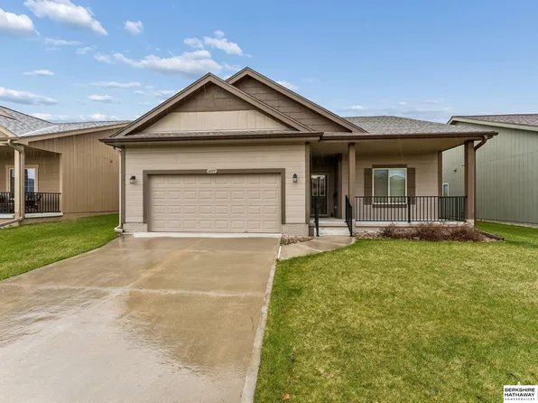 6915 N 142nd Ave, Omaha, NE 68142