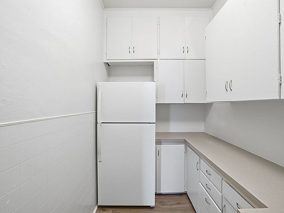 5th image of 1905 W 2nd Ave #00436fceb