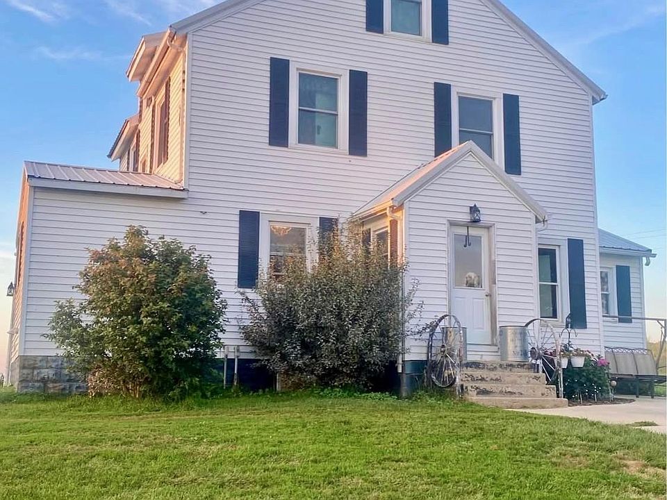 1st image of 3065 Grant Ave