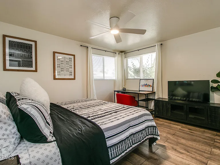 3511 E Montecito Ave #3 — Photo 19