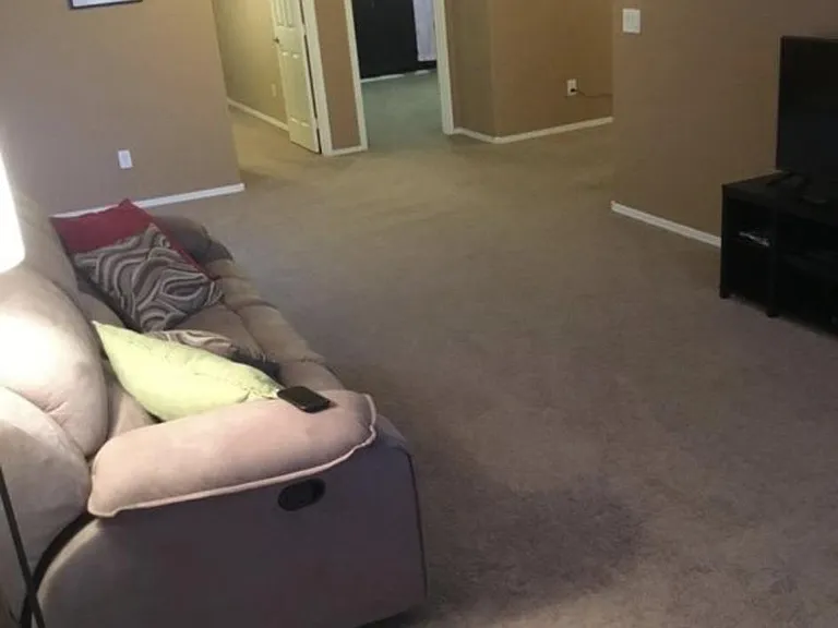loft is locate upstairs