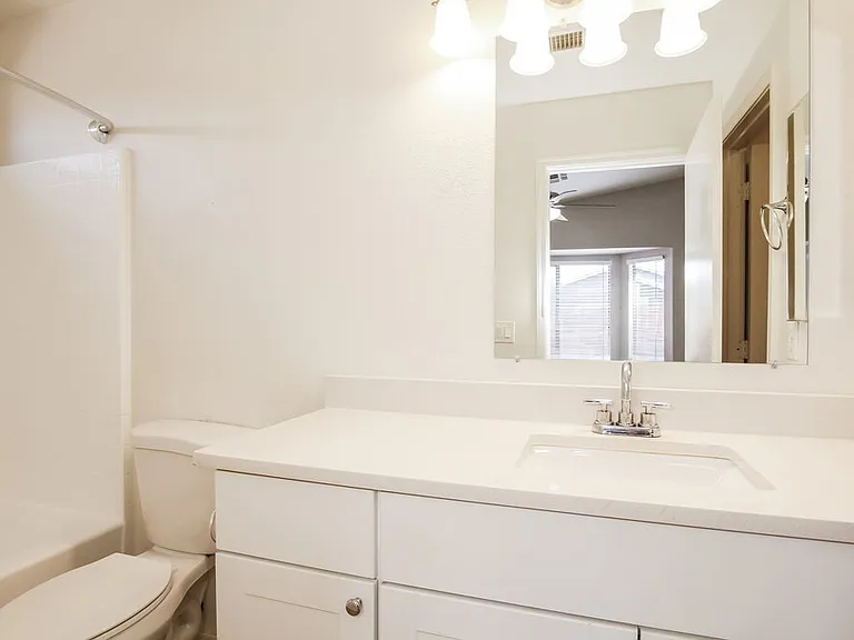 7537 W Georgia Ave — Photo 9