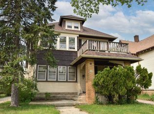 2423 N 55th St #2425, Milwaukee, WI 53210