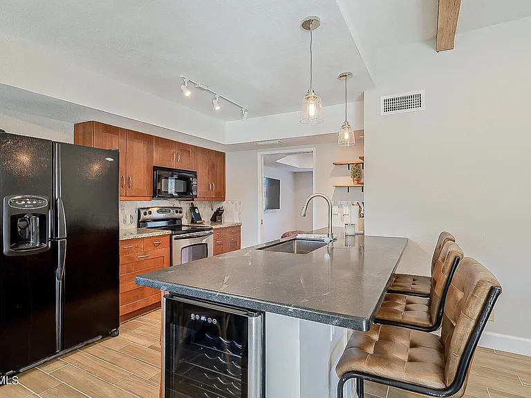 6601 E Thunderbird Rd — Photo 10