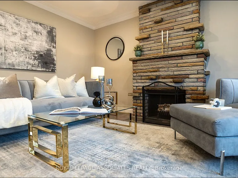 203 Cromwell Ave #MAIN — Photo 4