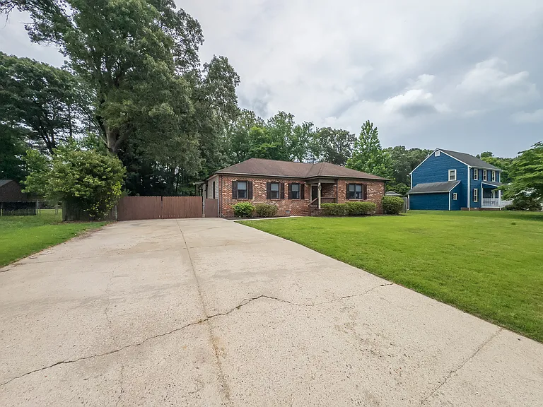 7205 John Elizabeth Pl — Photo 55