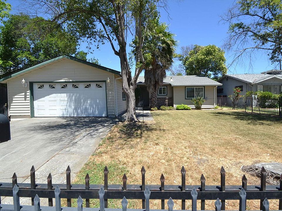 1st image of 2201 51st Ave