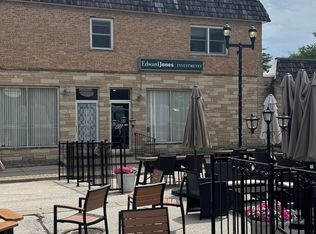 17 E Park St #1, Mundelein, IL