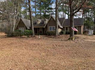 120 Hollow Pine Dr, Jackson, MS 39272