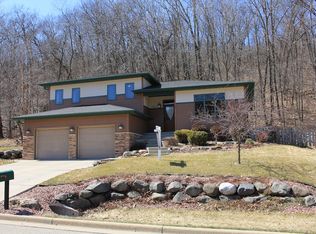 1261 Gils Way, Cross Plains, WI 53528