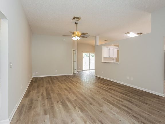 4th image of 3280 Lake Effie Ct N