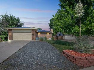 2037 Kingston St, Aurora, CO 80010