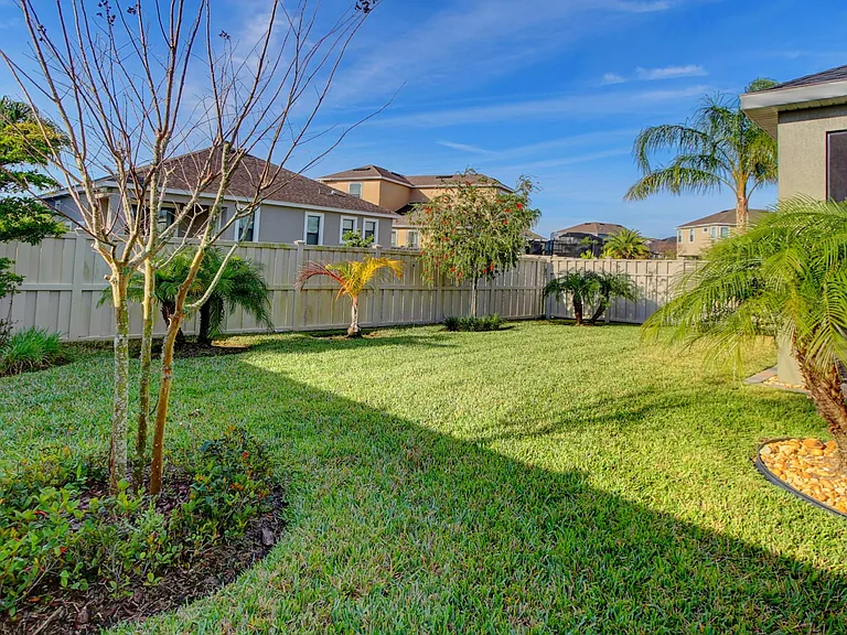 3041 Casterton Dr — Photo 27