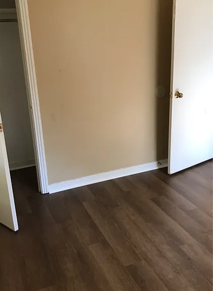 709 Center St — Photo 11