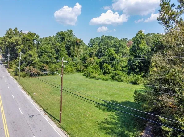 2990 Stone Hogan Connector Rd SW, Atlanta, GA 30331