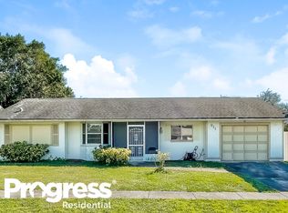 911 Ridgeway Dr, North Fort Myers, FL 33903