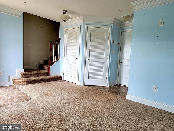 3rd image of 112 N Harner Blvd
