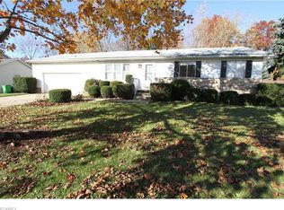 2195 Liberty Rd, Stow, OH 44224