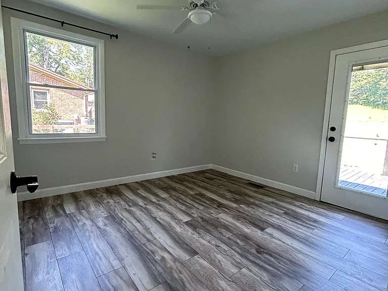 2632 Owens Dr — Photo 8