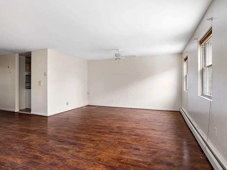 1484 Saint Marks Ave #2 — Photo 4