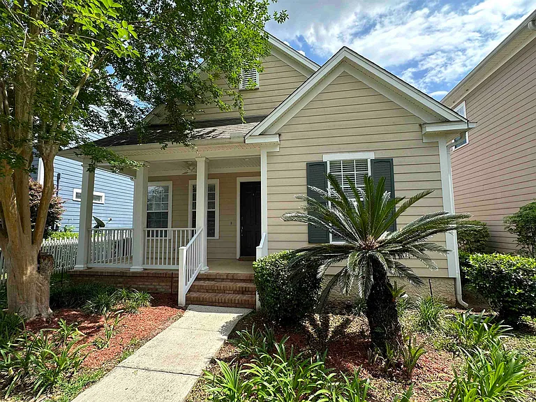 3259 Newberry Blvd — Photo 2
