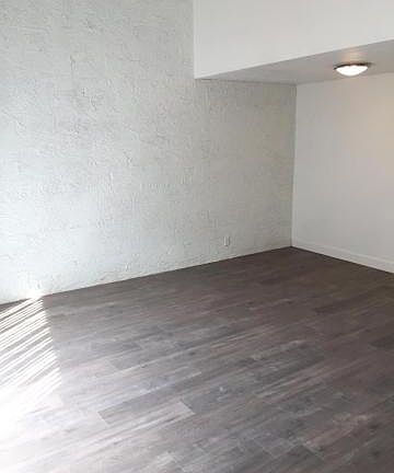 4th image of 3421 W Dunlap Ave 215 #215