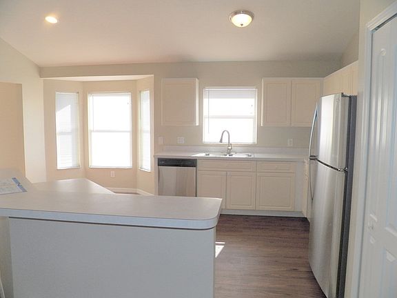 5th image of 9823 White Barn Way
