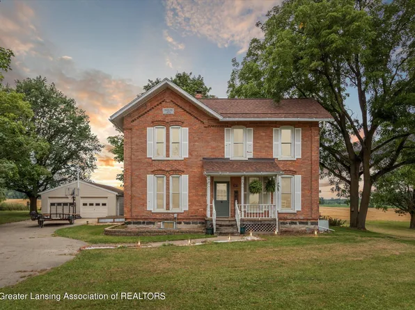 5813 N Wheaton Rd, Charlotte, MI 48813