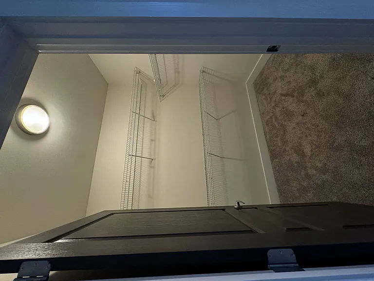 The Kirkwood Apartments at Edgewood — Photo 106