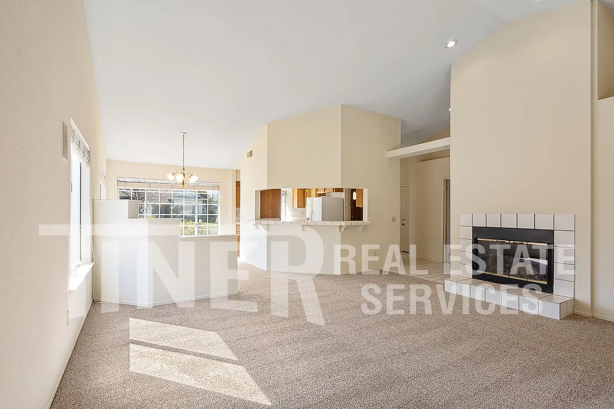 Building Photo - 9071 Brevard Dr