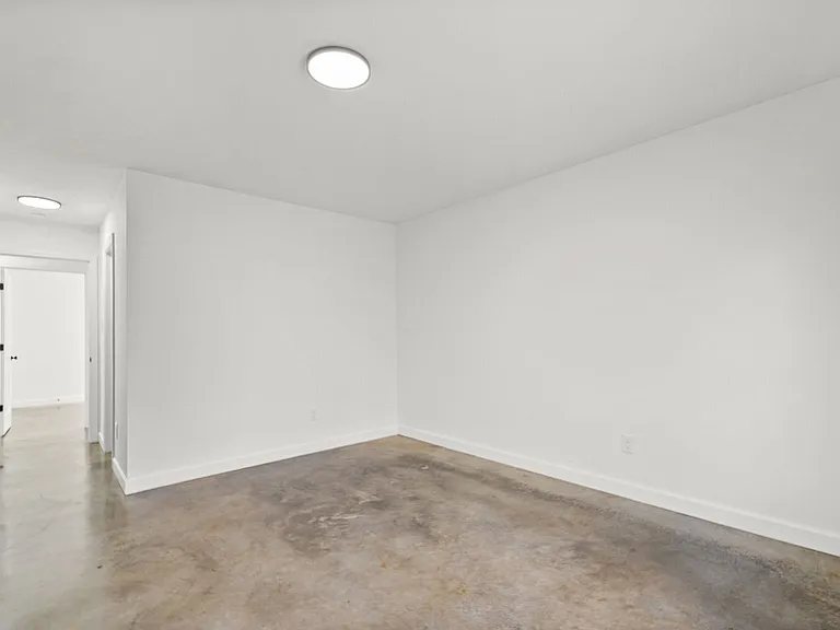 3193 Winslow Rd — Photo 18