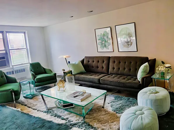 1250 Ocean Parkway image 2 of 27