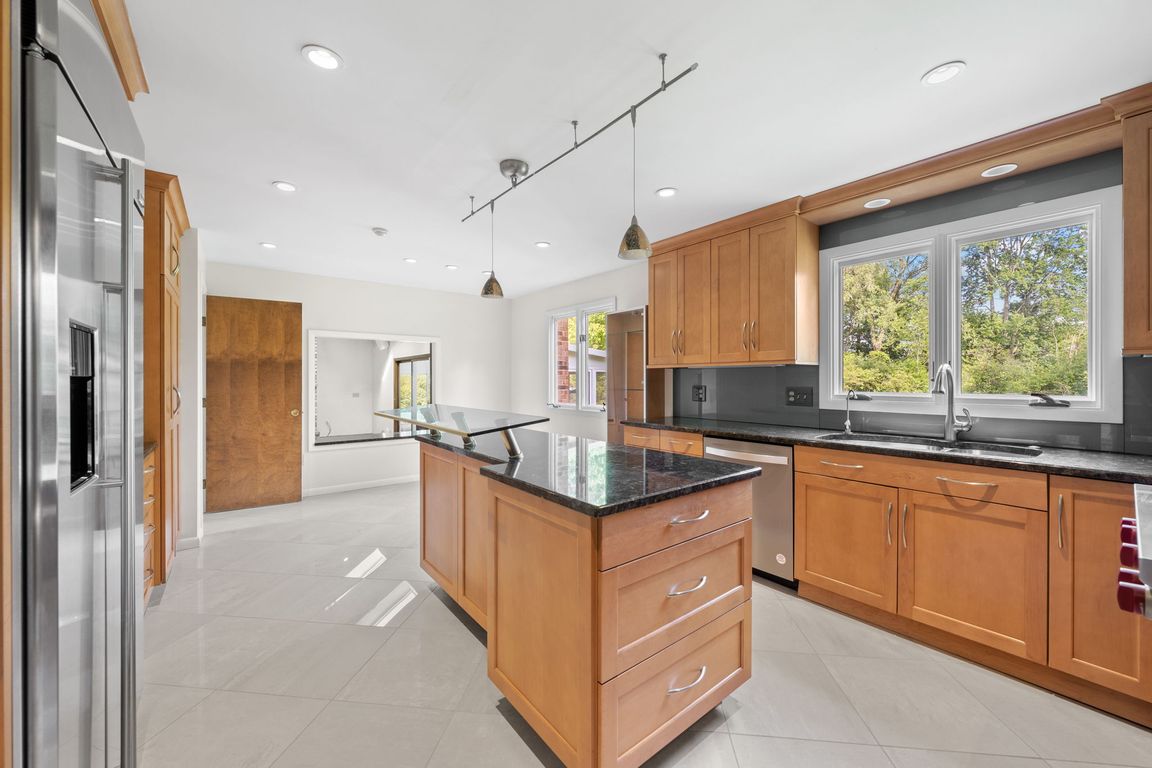 29876 Gates Mills Blvd, Pepper Pike, OH 44124 MLS 5046412 Zillow