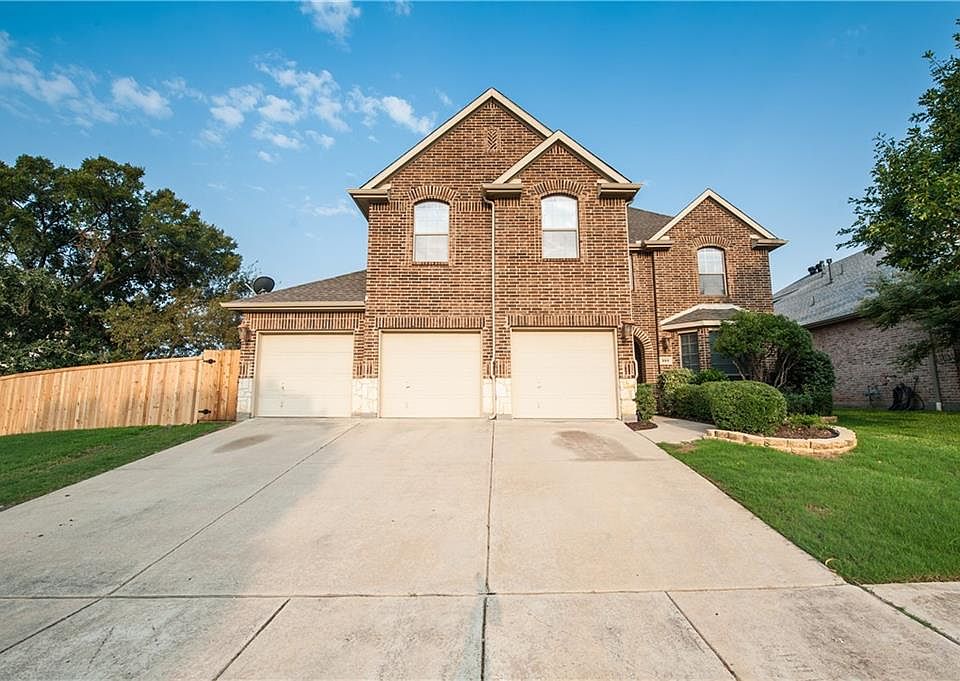 1st image of 223 Barkley Dr