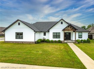 2803 Turtle Creek Dr, Lavaca, AR 72941
