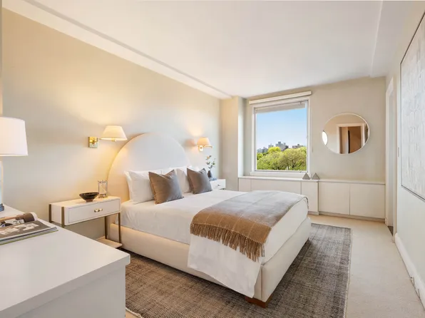 1158 Fifth Avenue image 13 of 17