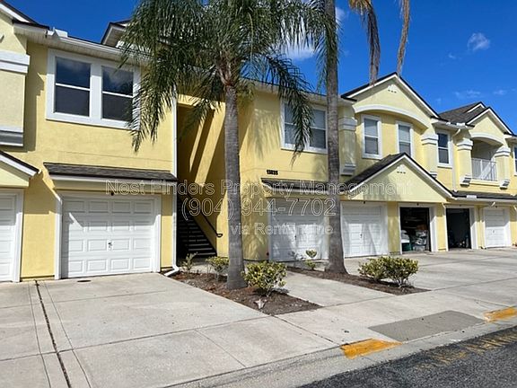 3rd image of 13835 Herons Landing Way APT 4