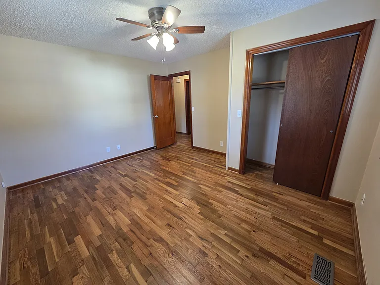 Bedroom #1