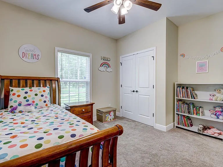 6186 Hugh Rd — Photo 13