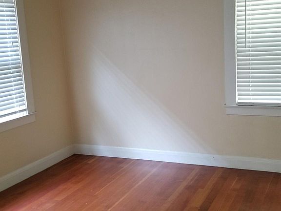 5th image of 2817 I St
