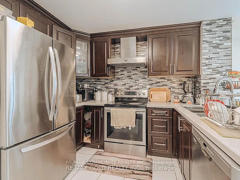 10 Squirreltail Way — Photo 9