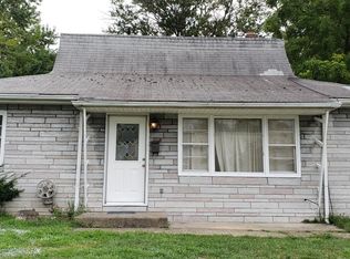 8 E Laurel Rd, Stratford, NJ 08084