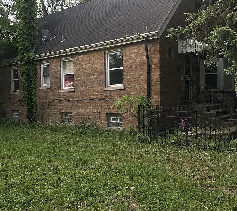 2nd image of 11931 S Prairie Ave