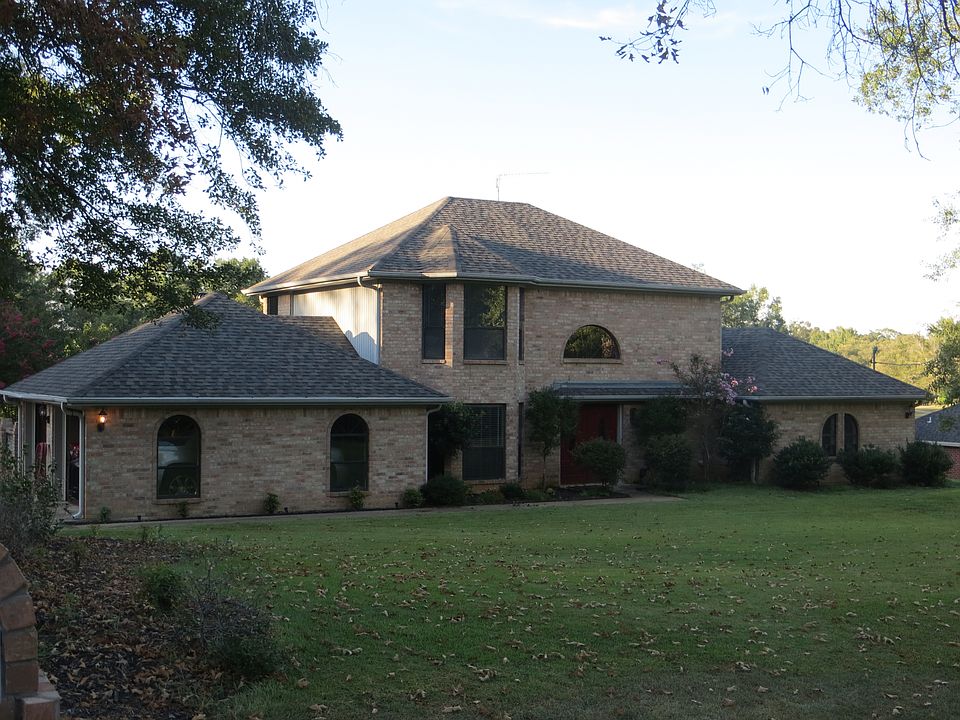 1st image of 24155 Bogey Ln