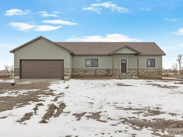 2911 Hackamore Dr, Saint Anthony, ID 83445